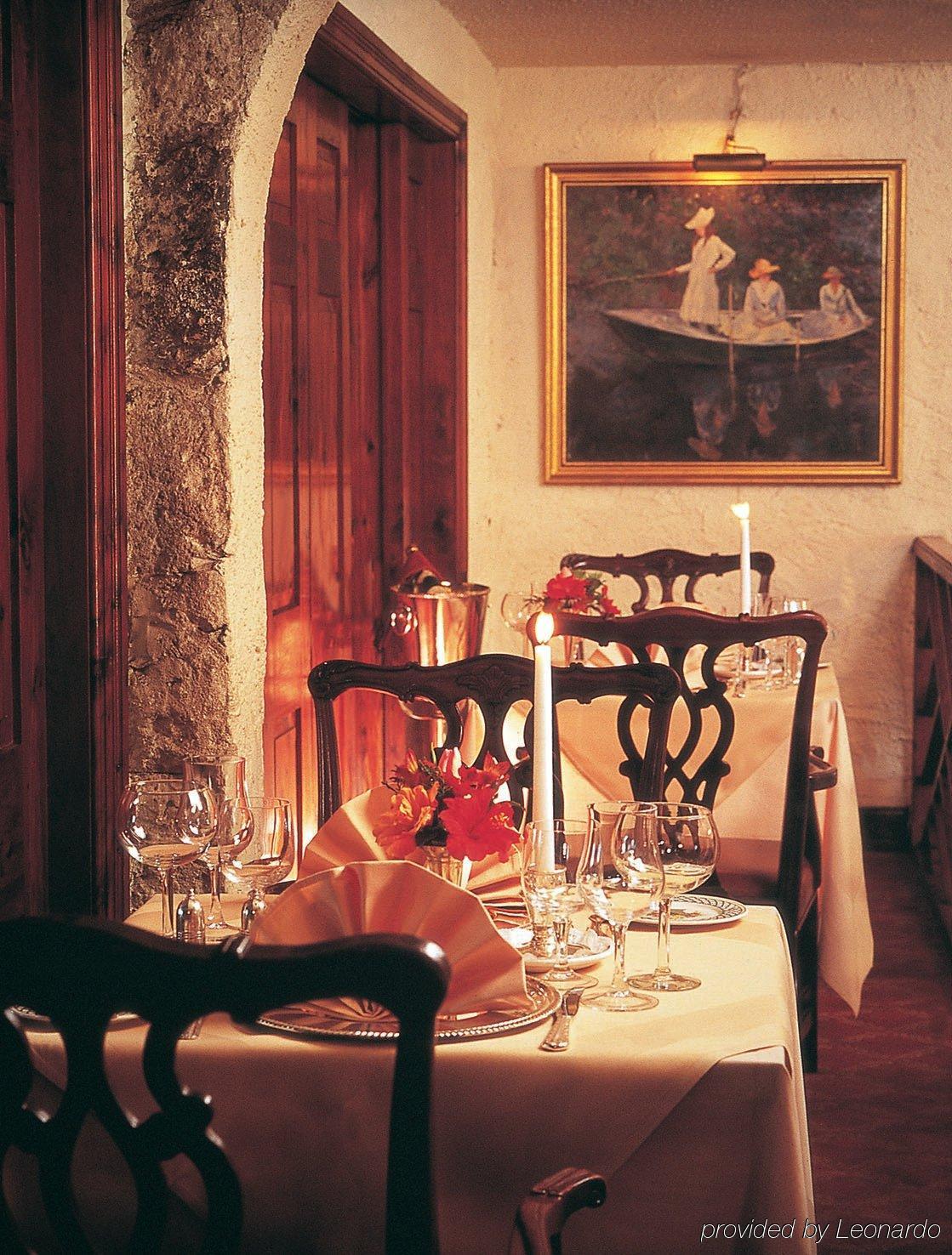 Fourways Inn Mount Pleasant Restaurant photo